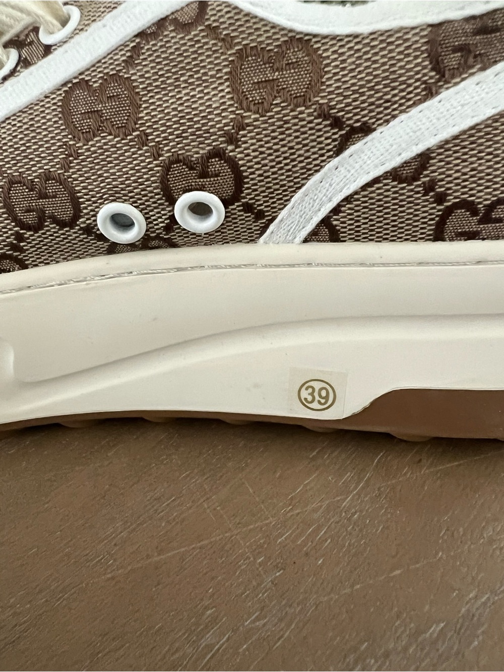 GG Beige/Brown GG Canvas Low-Top Sneakers - Picture 4 of 7